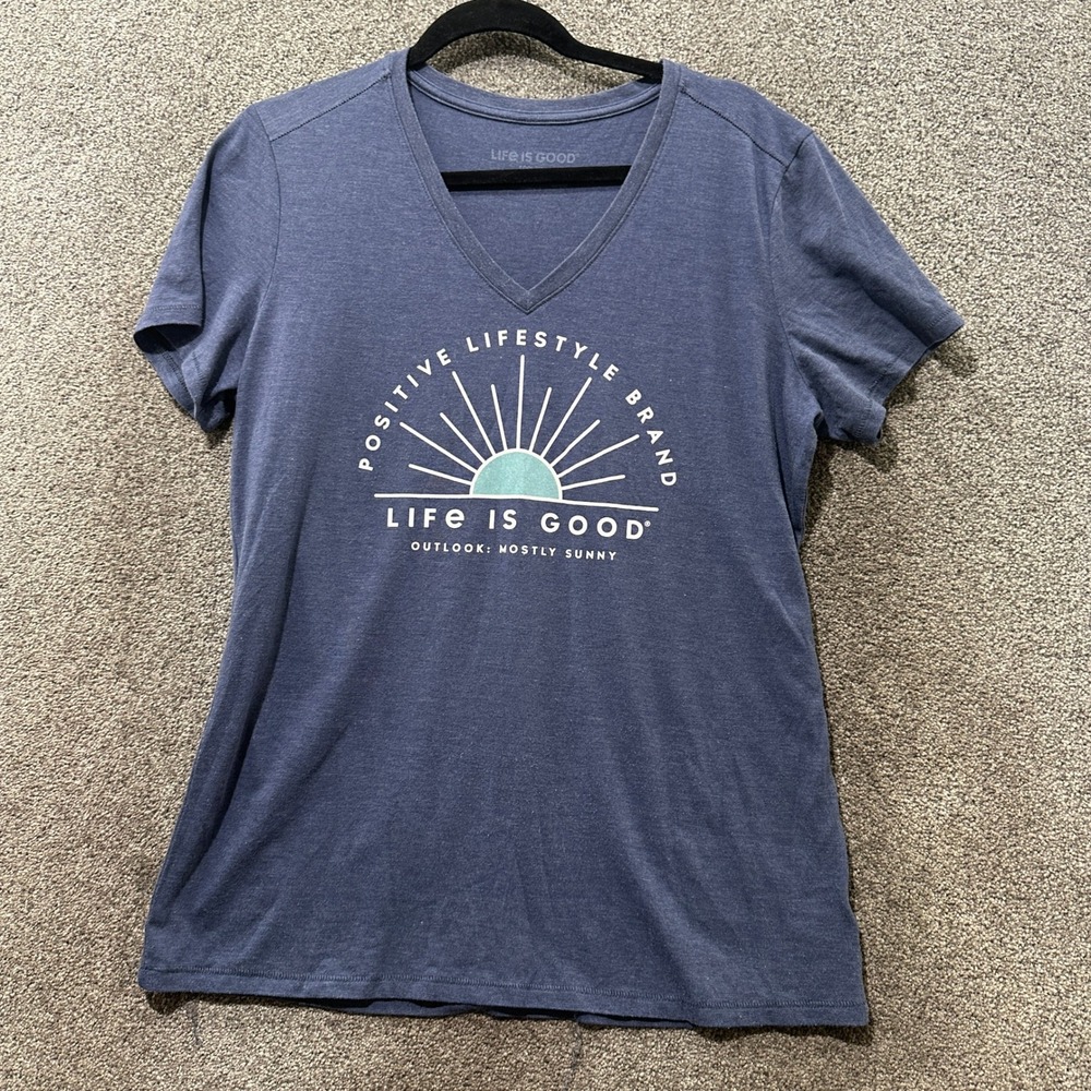 Life is Good Cool Tee Women Large Blue V Neck Graphic T-Shirt Mostly Sunny